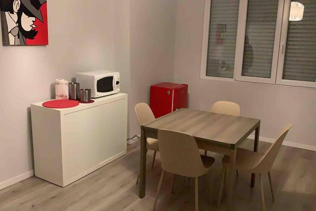 Milano Besana Rent House Apartment Exterior foto